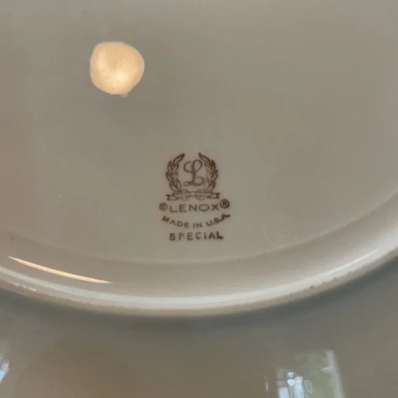 Lenox Holiday VTG Serving Plate W/Handle Cookie Made in USA 11" Round - Picture 5 of 7